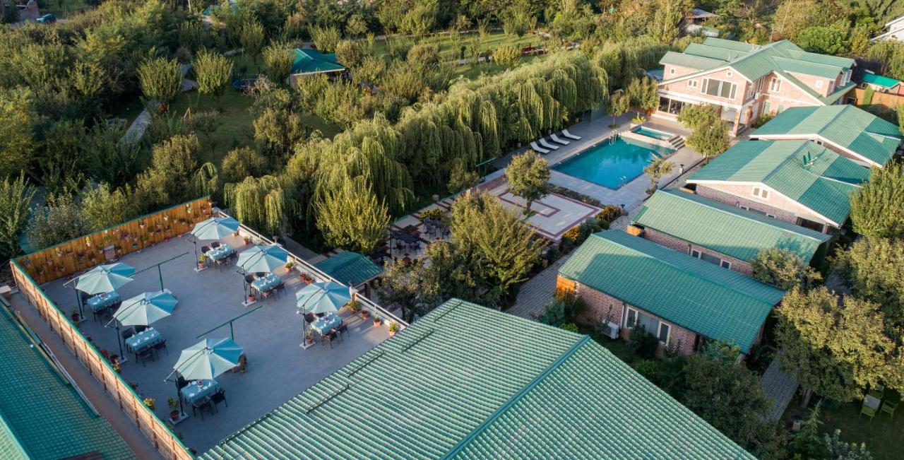 The Orchard Retreat & Spa Srinagar  Exterior photo