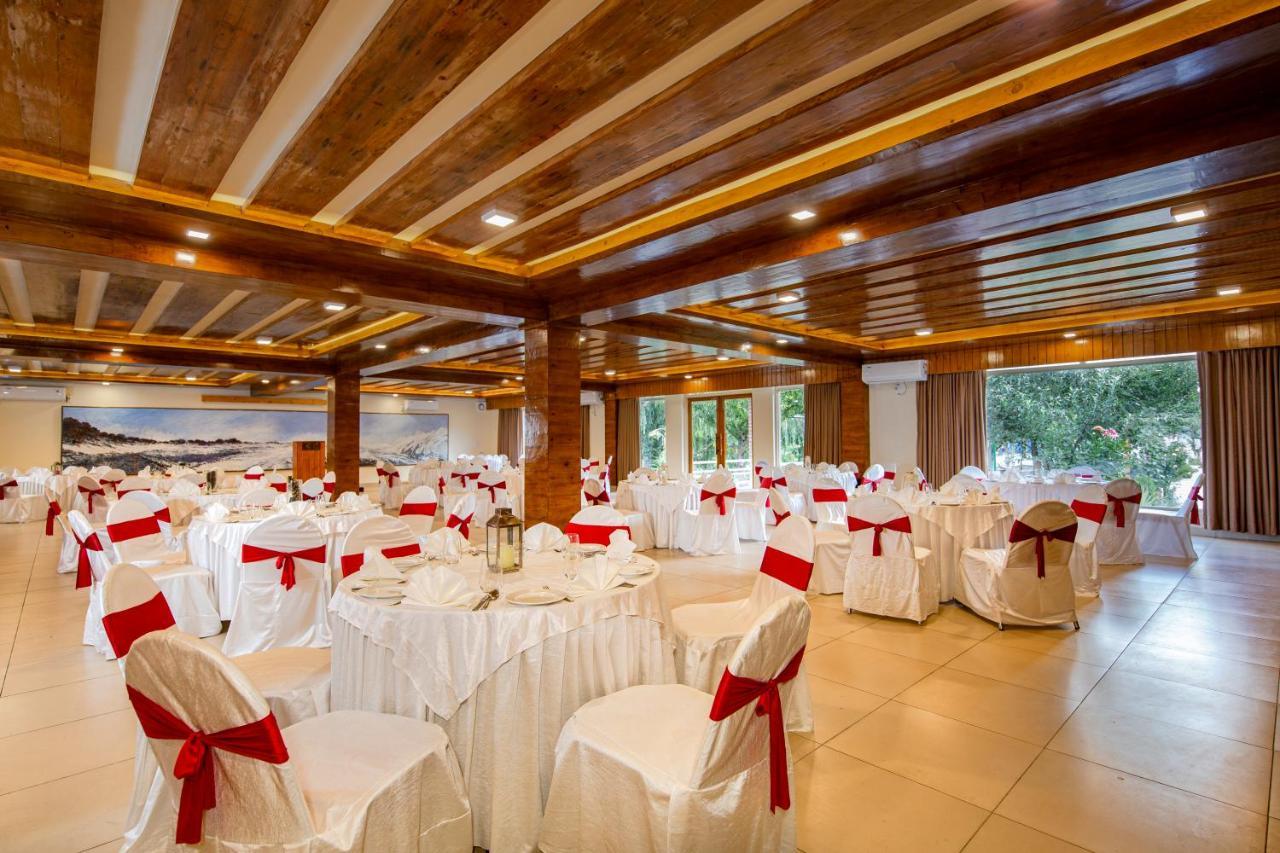 The Orchard Retreat & Spa Srinagar  Exterior photo
