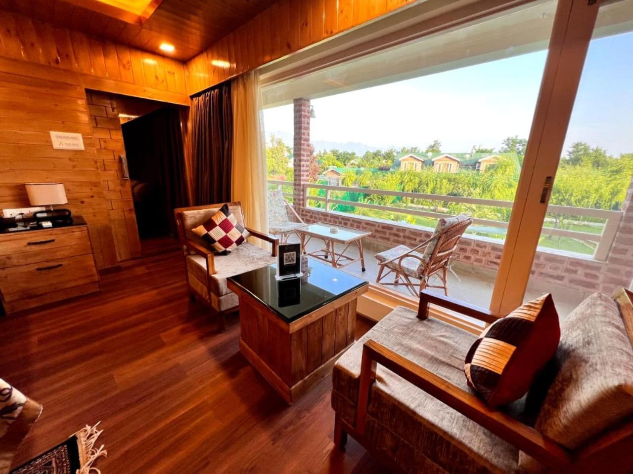 The Orchard Retreat & Spa Srinagar  Exterior photo